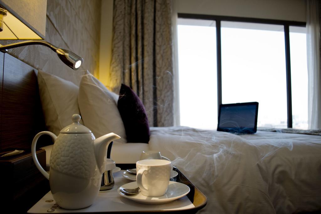 Golden Tulip Dammam Corniche Hotel Kültér fotó