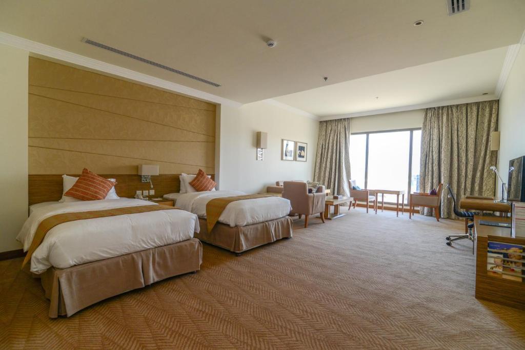 Golden Tulip Dammam Corniche Hotel Kültér fotó
